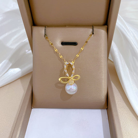 Collar de lujo con colgante de lazo de mariposa inspirado en sirenas para mujer, cadena de clavícula delicada de acero inoxidable con incrustaciones de diamantes de imitación
