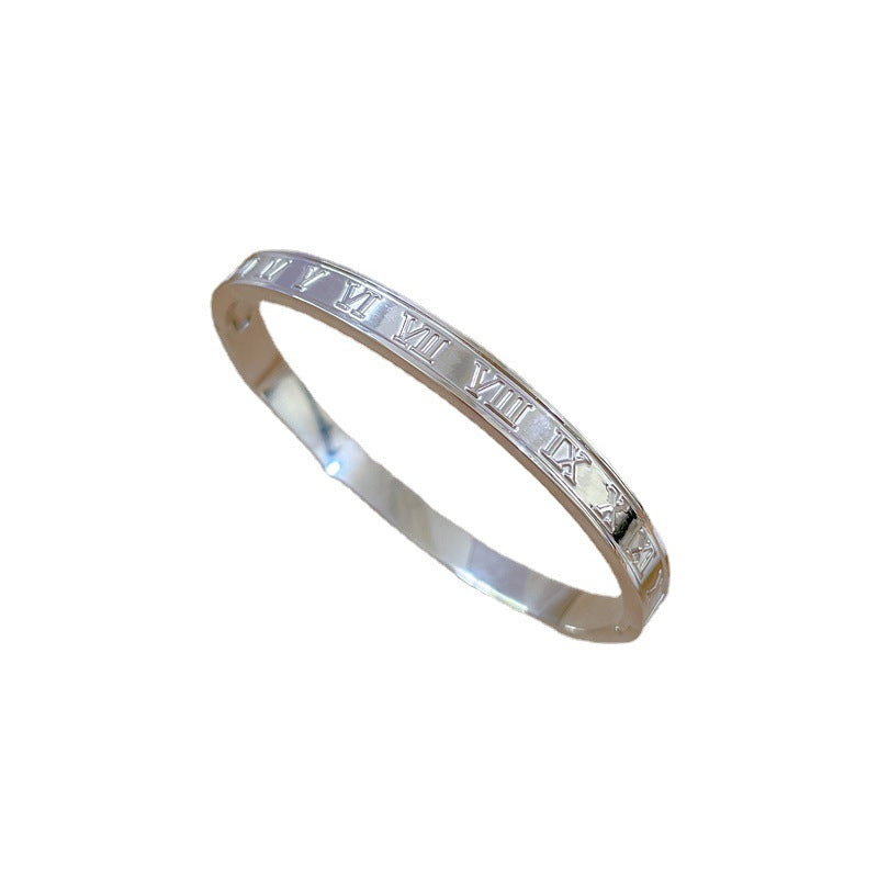 Minimalist Luxury Titanium Steel Bracelet for Women with Plated Finish Retro Elegant Design