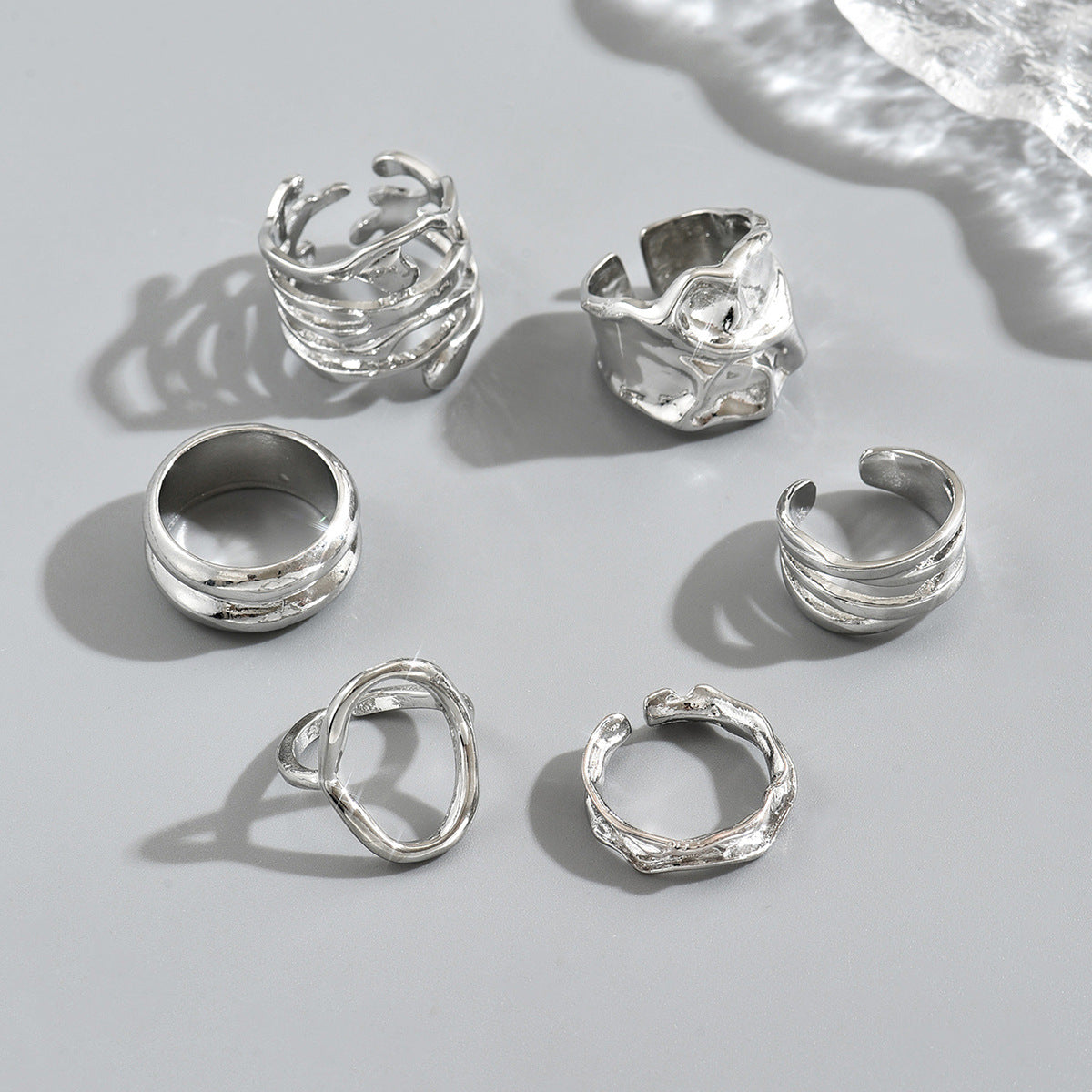 Juego de anillos abiertos geométricos minimalistas para mujer, anillos de moda de aleación de zinc chapados con patrones circulares y de puntos irregulares