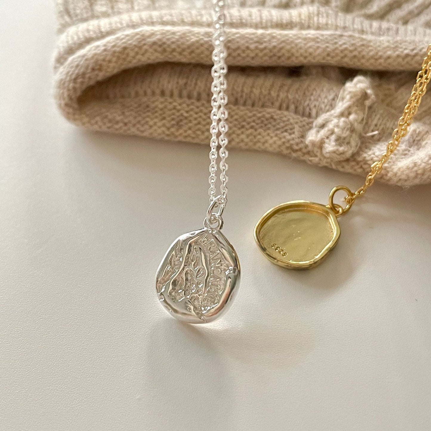 Minimalist Irregular Letter Pendant Necklace in 925 Sterling Silver with Adjustable Chain