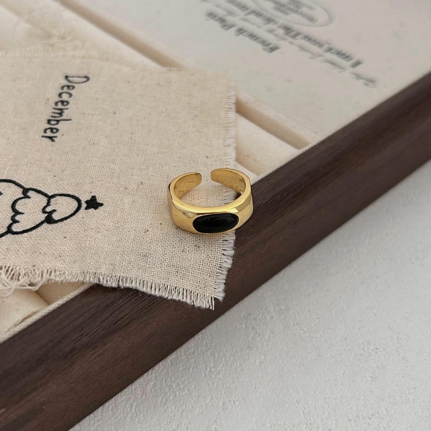 Anello minimalist ovale geometrico in agata nera di bambù, in argento sterling 925, da donna