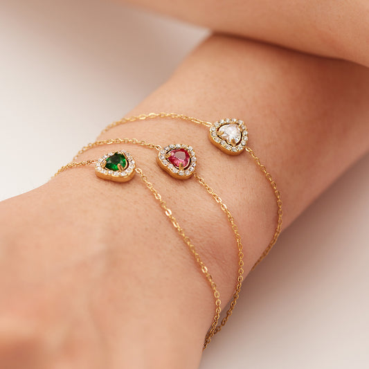 Pulsera minimalista de acero inoxidable con forma de corazón geométrico, chapado en oro de 18 quilates e incrustaciones de circonitas