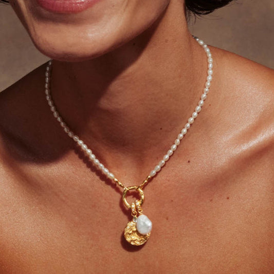 Vintage Gold Plated Geometric Round Brass Pearl Pendant Necklace for Women