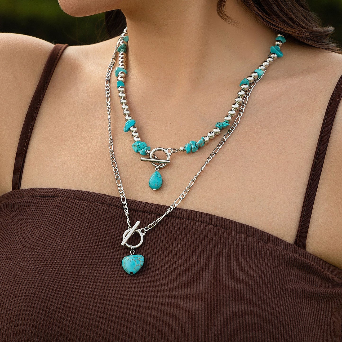Collana da Donna Punk Geometrica Rotonda con Intarsio Turchese Placcata in Lega Multistrato