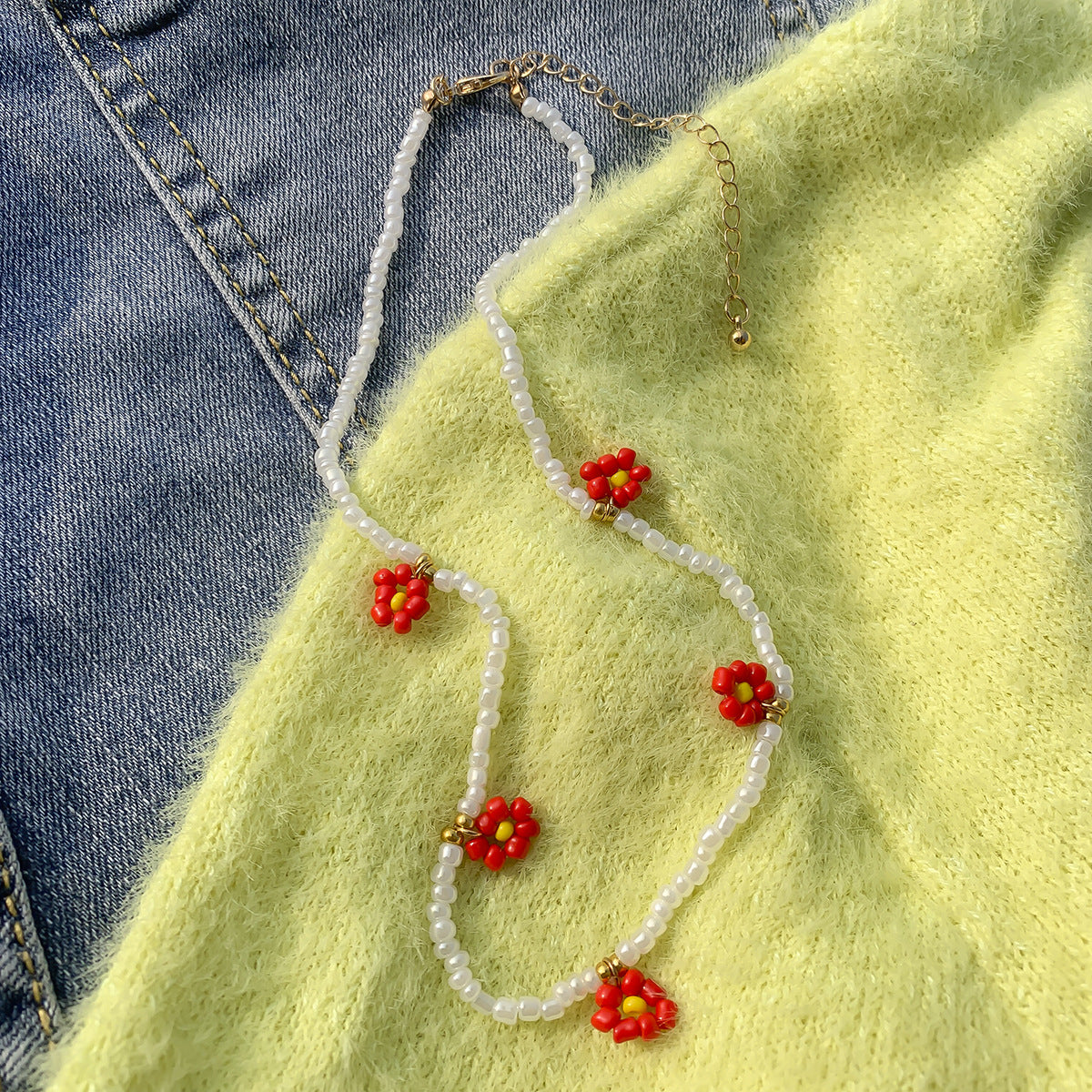 Bohemian Floral Letter Daisy Imitation Pearl Beaded Choker Necklace for Women