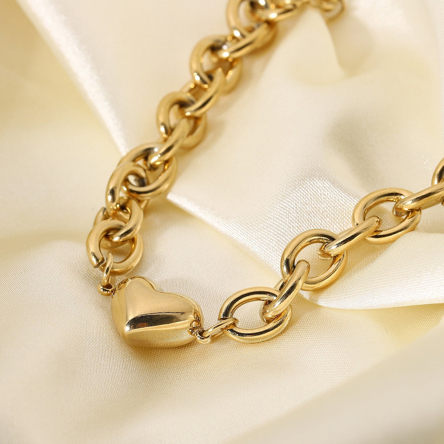 INS Style Geometric Heart Pendant Bracelet in Stainless Steel with 14K Gold Plating for Women