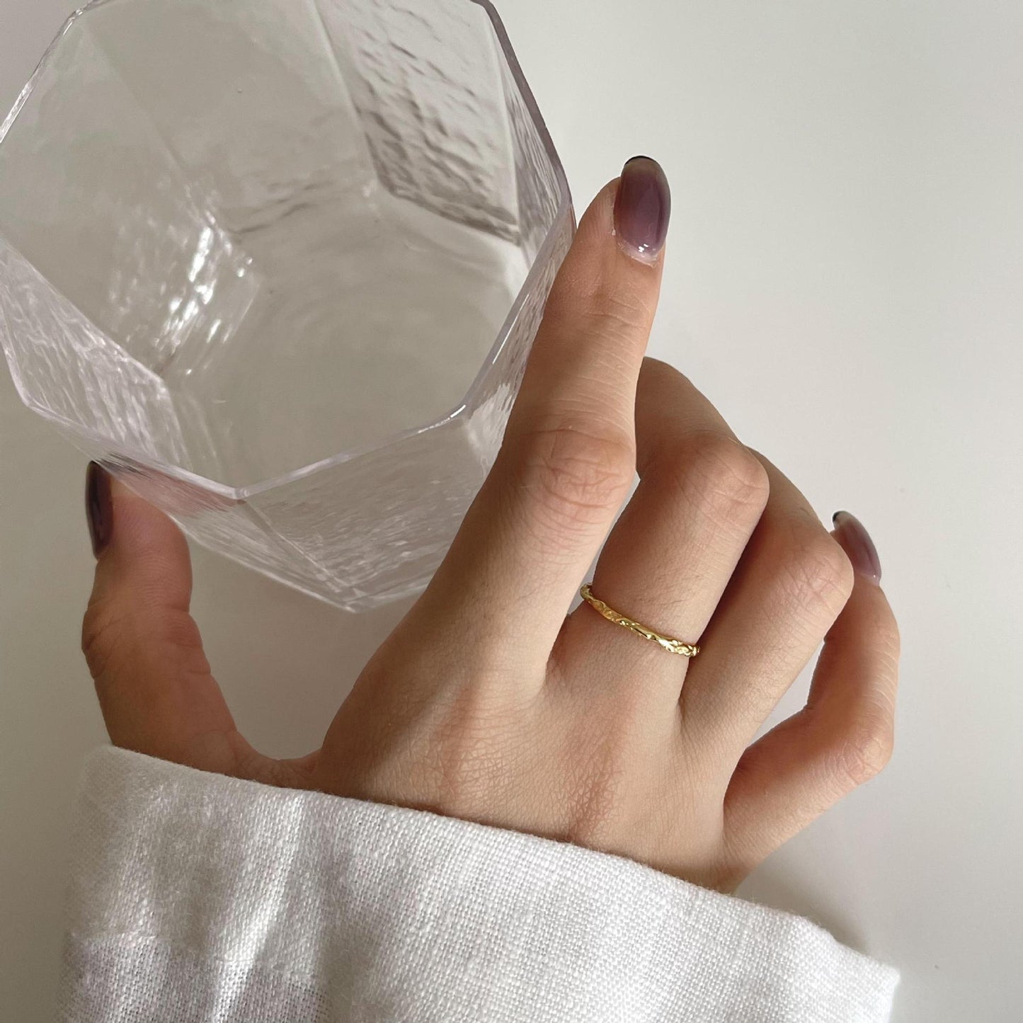Minimalist Wave-Shaped 925 Sterling Silver Ring for Women Geometric Design with Water-Like Luster