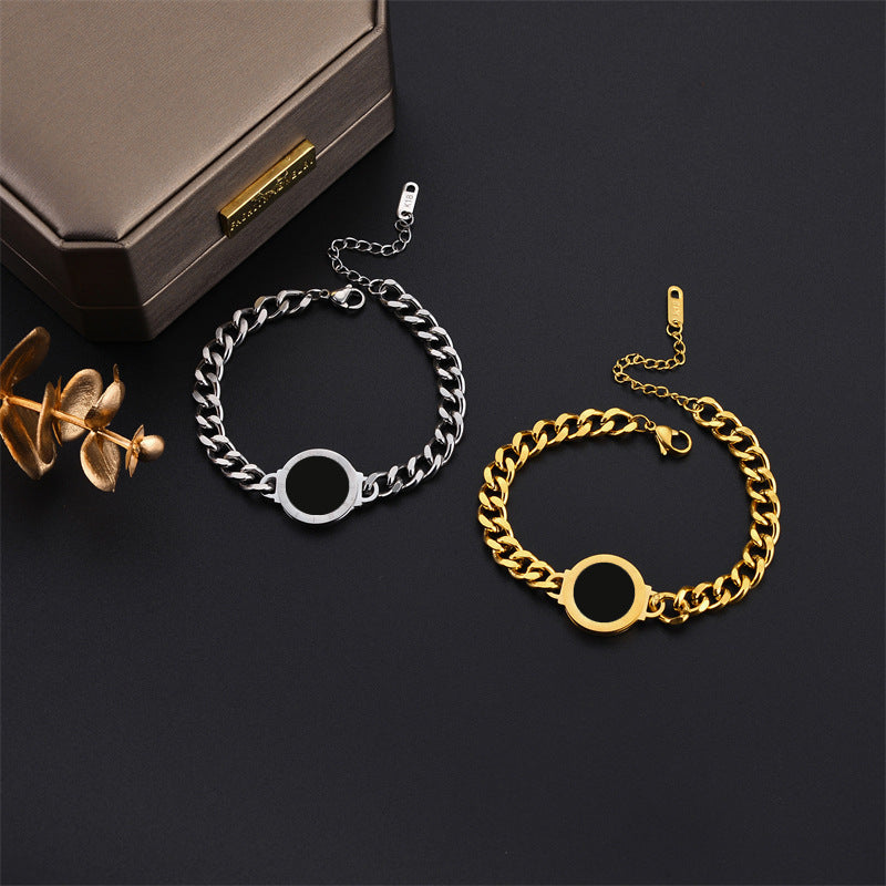 Fashionable Minimalist Black Roman Round Titanium Steel Bracelet with Thick Chain and Plated Finish