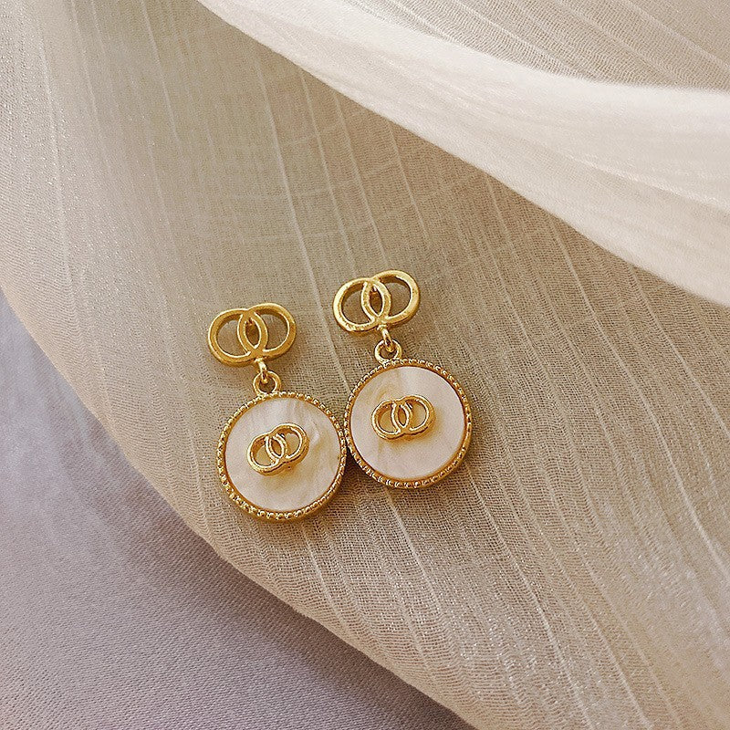 Orecchini da donna floreali vintage con perle, placcatura in oro e finitura smaltata