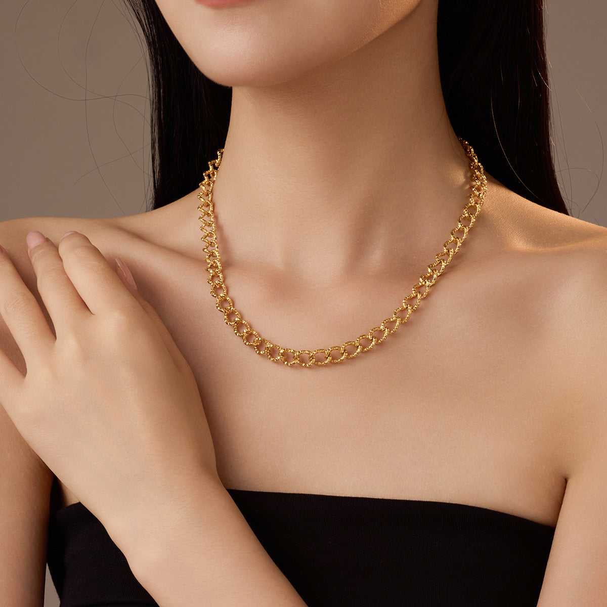 Collana alla moda in acciaio inossidabile stile OL con placcatura in oro 18K, design a catena a maglie larghe per donna