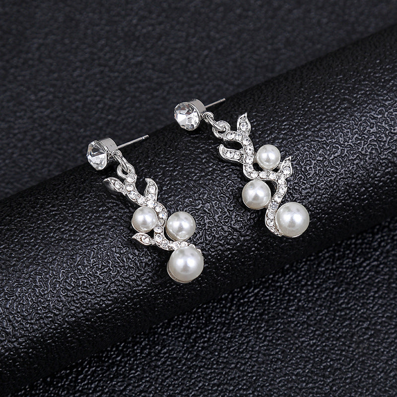 Minimalist Star Moon Cloud Universe Pendant Necklace and Earrings Set in Alloy with Electroplated Finish for Women
