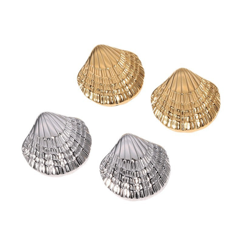 Orecchini a perno da donna in acciaio inossidabile a forma di conchiglia geometrica in stile naturale con finitura placcata