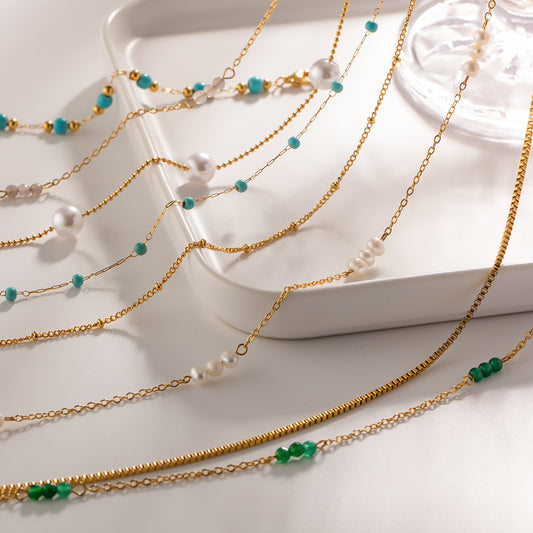 Elegante collar de perlas de acero inoxidable chapado en oro de 18 quilates con diseño geométrico para mujer