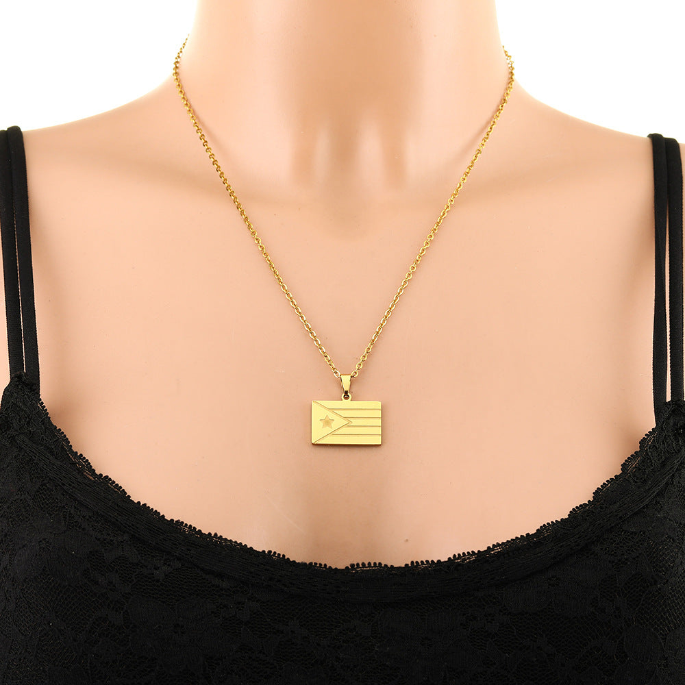 Collana con Ciondolo a Cuore a Bandiera di Porto Rico alla Moda in Acciaio Inossidabile con Finitura Placcata per Unisex, Stile con Catena a O