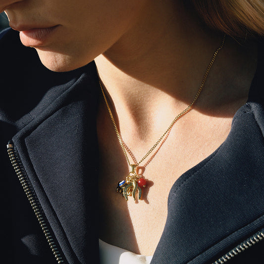 Collana con Pendente Occhio di Demone Geometrico da Donna in Acciaio al Titanio con Finitura Galvanizzata