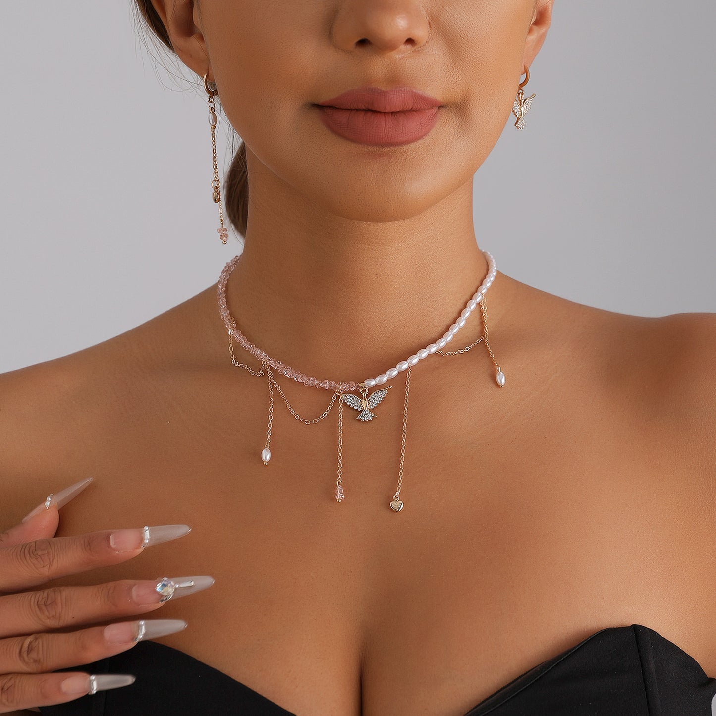Fashion Rhinestone Crystal Pearl Wing Geometric Alloy Plated Tassel Necklace for Women
