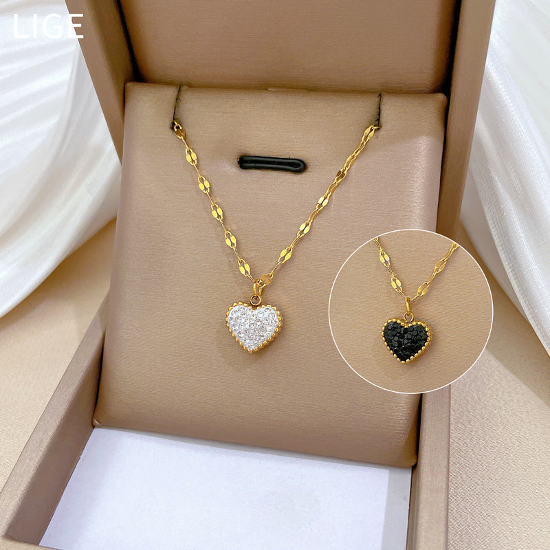 Collana Minimalista Dolce in Acciaio al Titanio con Catena a Labbro e Ciondolo a Cuore Fronte-Retro con Motivo Floreale