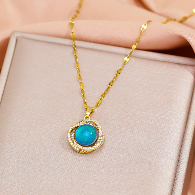 Original Design Floral Nest Pendant Necklace in Titanium Steel with Gold Plating, Color-Changing Temperature-Sensitive Starry Sky Dreamy Charm on O-Chain