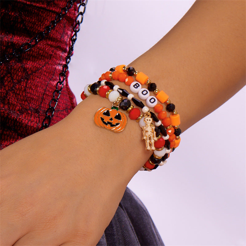 Juego de pulseras de aleación con dije de fantasma y calavera de Halloween dulce y atrevido con detalles de cuentas, regalo de festival unisex
