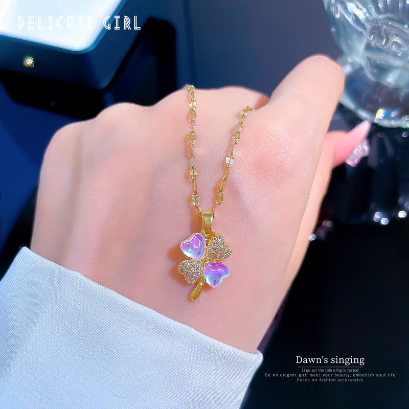 Aurora Clover Pendant Necklace for Women Stainless Steel Geometric Collar Chain with Rhinestone Inlay Natural Fresh and Sweet Style