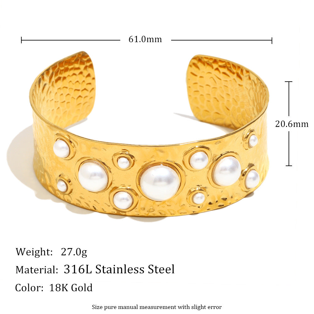 Fashionable Minimalist Geometric Stainless Steel Plated 18K Gold Wide Pearl-Embellished Open Bangle Bracelet