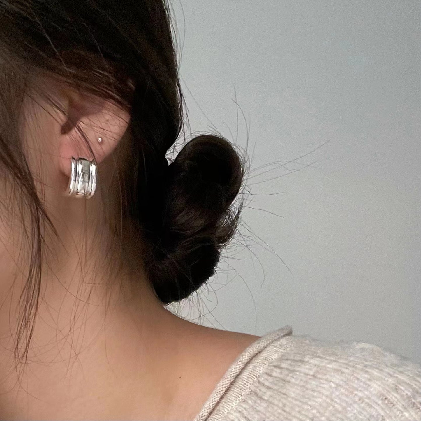 Minimalist 925 Sterling Silver Geometric Curved Stud Earrings