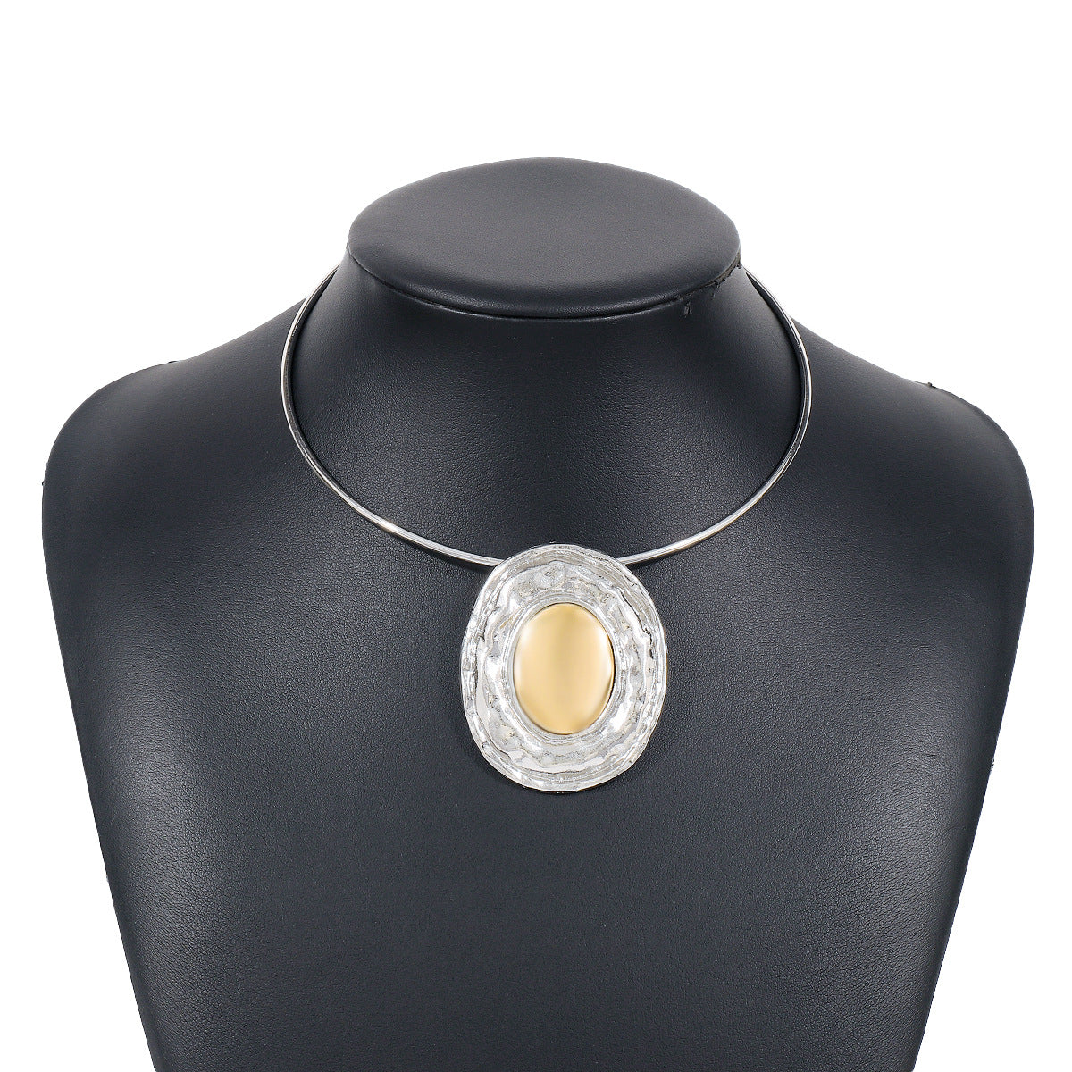 Collar de aleación con acabado pulido y espejo, geométrico ovalado, dulce y atrevido, para mujer