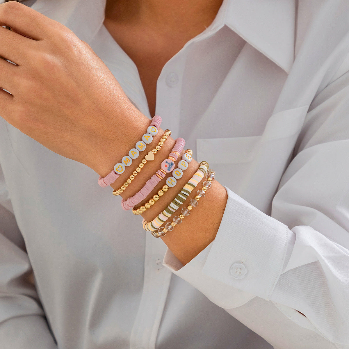 Set di braccialetti dell'amicizia con ciondoli a cuore e lettera minimalistici, regolabili in lega, idea regalo per la festa della mamma