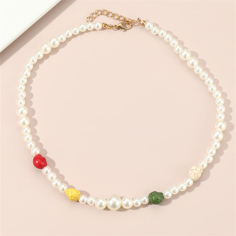 Collar minimalista de mariposa y corazón para niños con dije de aleación y cuentas de perlas en cadena de bolitas