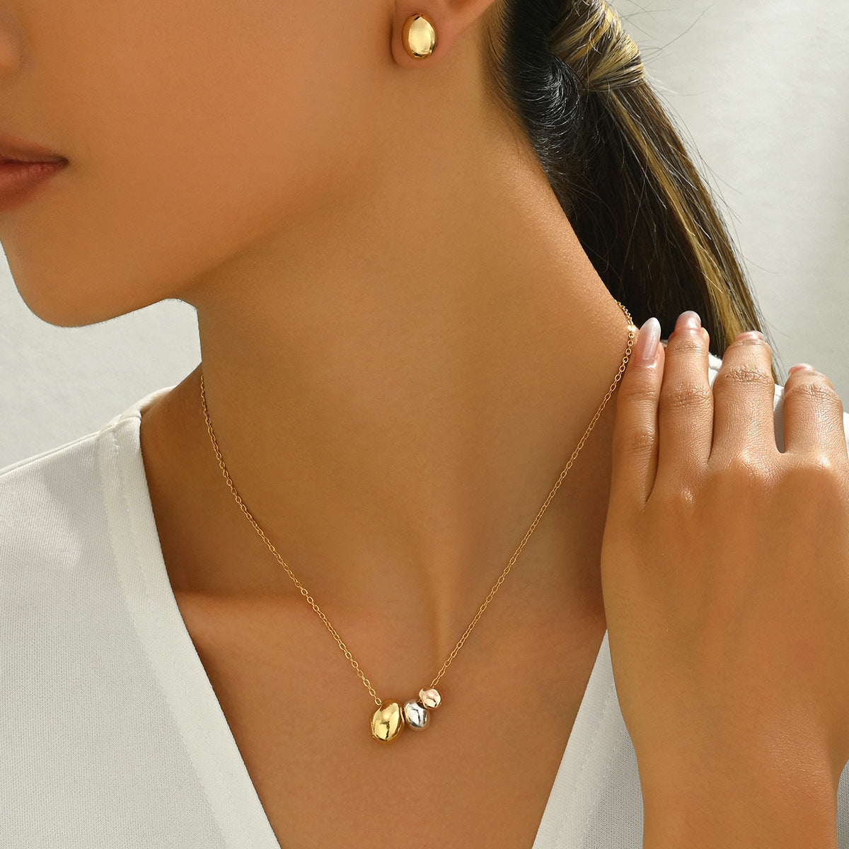 Juego de collar y pendientes de cobre con baño de oro de 18 quilates, diseño geométrico y dulce para mujer