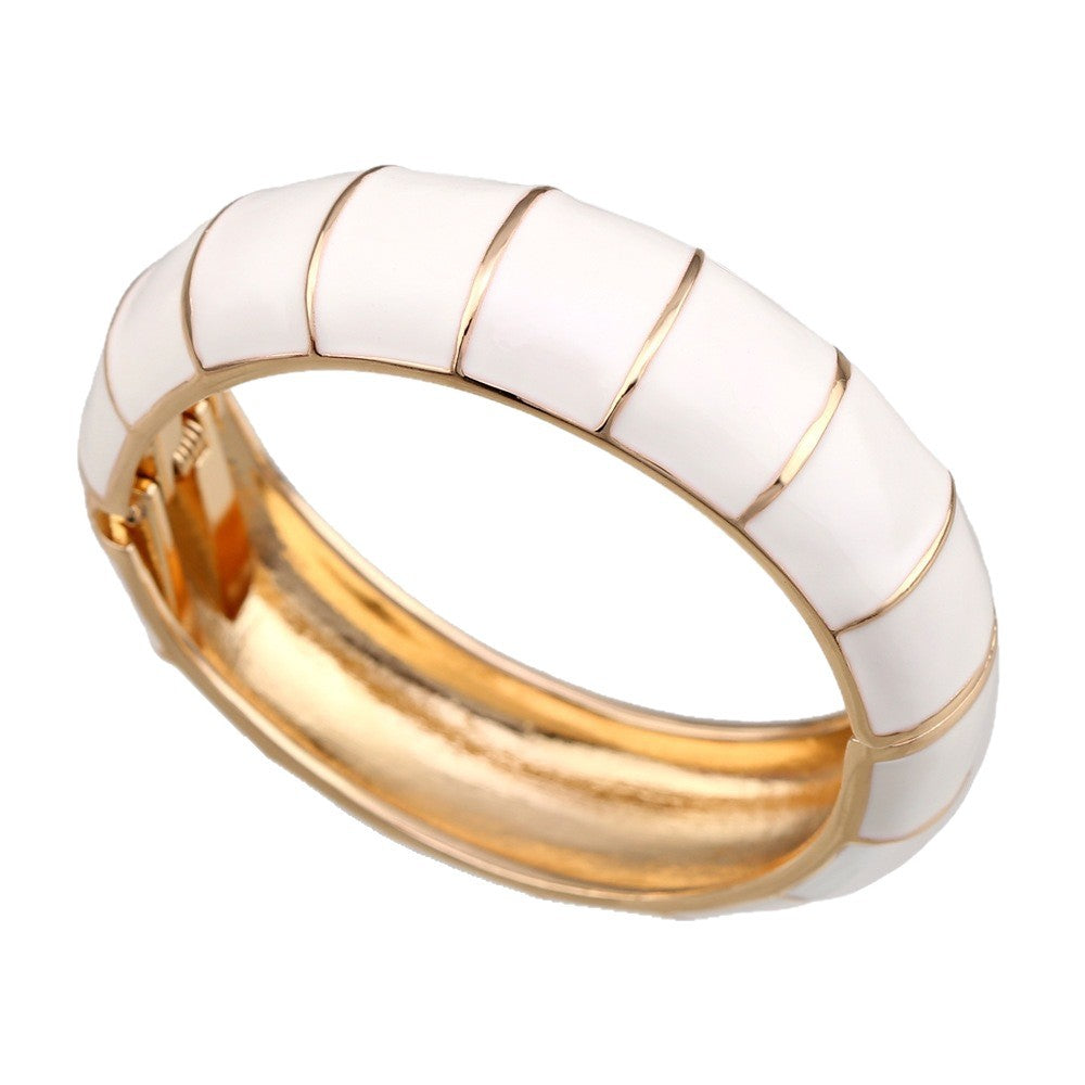 Rose Red Gradient Checkered Geometric Drip Oil Plated Alloy Open Cuff Bracelet