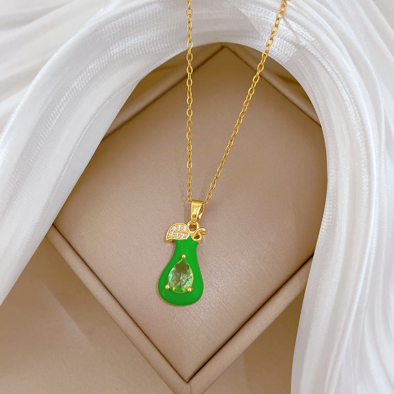 Sweet Green Teardrop Leaf Rhinestone Titanium Steel Necklace Unisex Cable Chain