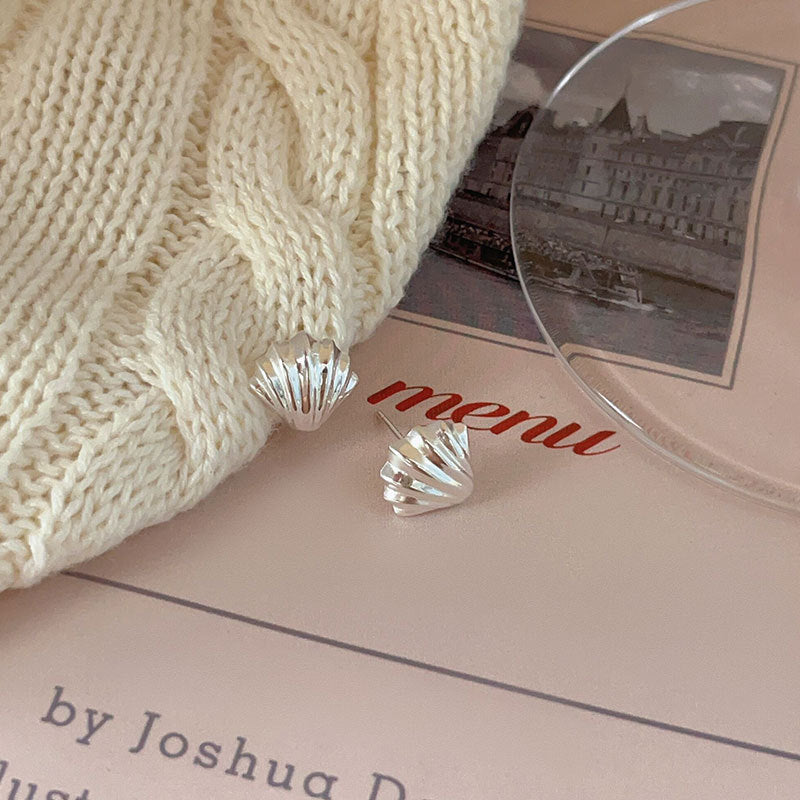 Minimalist Korean Style 925 Sterling Silver Geometric Letter Stud Earrings with Plated Finish