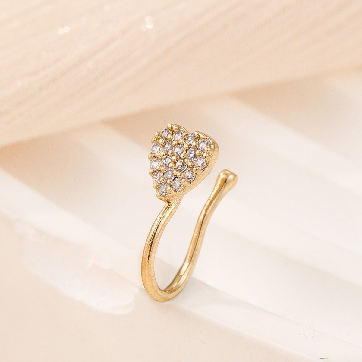 Minimalist Heart-Shaped Copper Nose Clip with Micro-Pavé Zirconia for Women