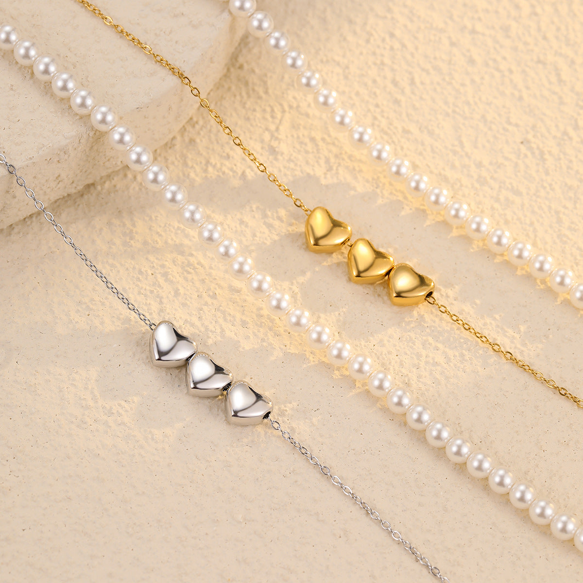 Collana in Acciaio Inossidabile a Cuore, Stile OL alla Moda, con Pendente di Perla e Placcatura in Oro 18K
