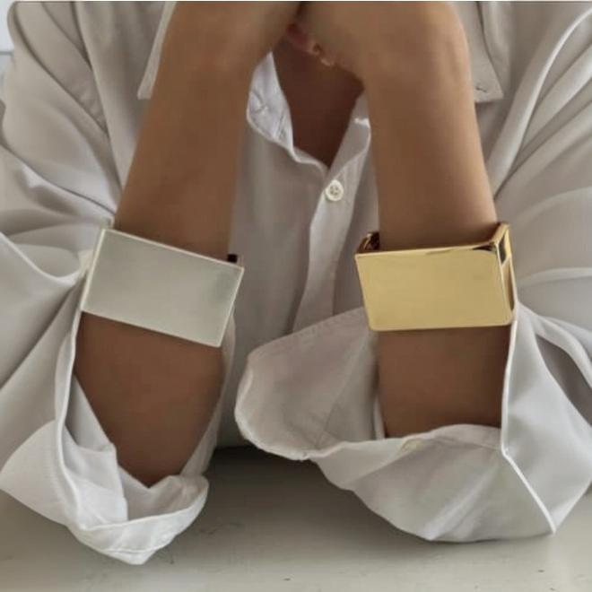 Bracciale Aperto in Lega Geometrico Quadrato Minimalista da Donna