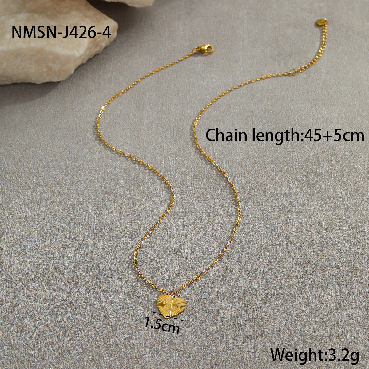 Collana alla moda in acciaio inossidabile a forma di cuore con placcatura in oro da donna, catena clavicola ipoallergenica