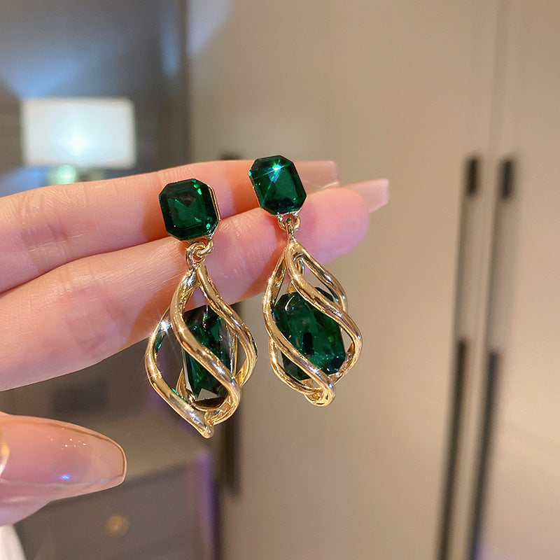 Orecchini Vintage in Resina con Forma a Diamante Geometrico, Corpo in Lega e Finitura Placcata Oro, Perni in Acciaio Inossidabile, Gioielli per Orecchie da Donna Minimalisti di Lusso