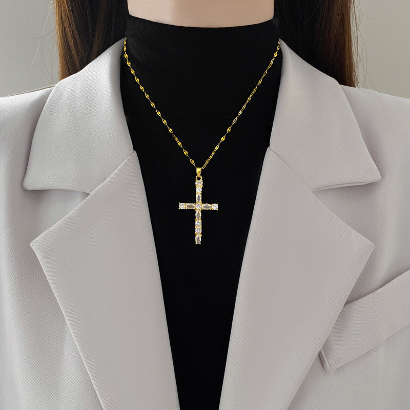 Collar de lujo con colgante de cruz de acero de titanio con diamantes de imitación para mujeres y hombres, patrón de luna