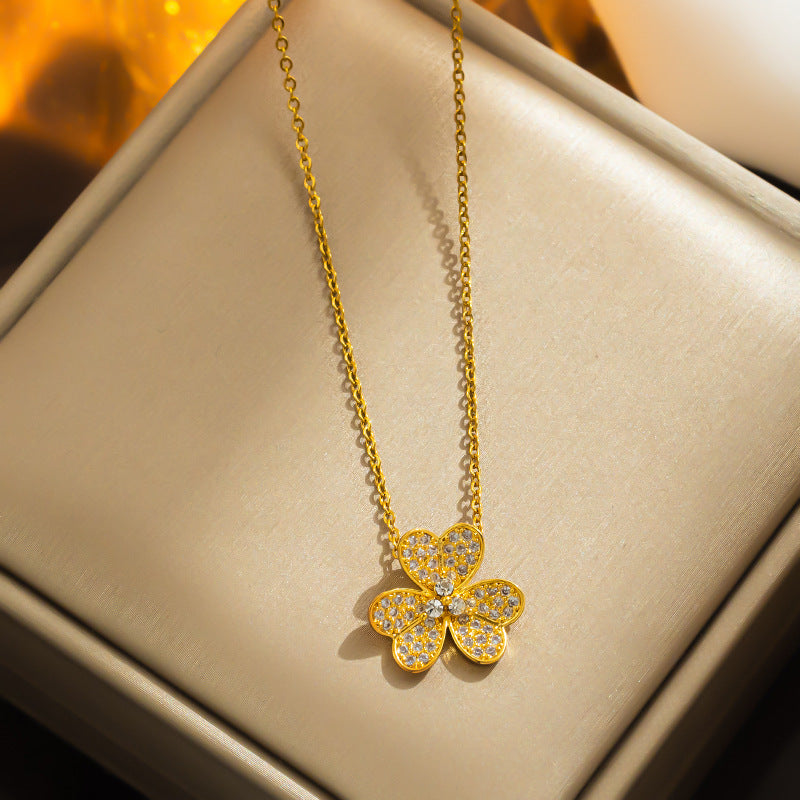 Collana Pendente Trifoglio Minimalista da Donna in Acciaio al Titanio Placcato Oro e Argento, Stile Medaglione con Catena a O