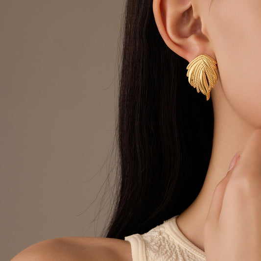 Pendientes minimalistas de titanio con forma de ala chapados en oro y acero inoxidable para mujer