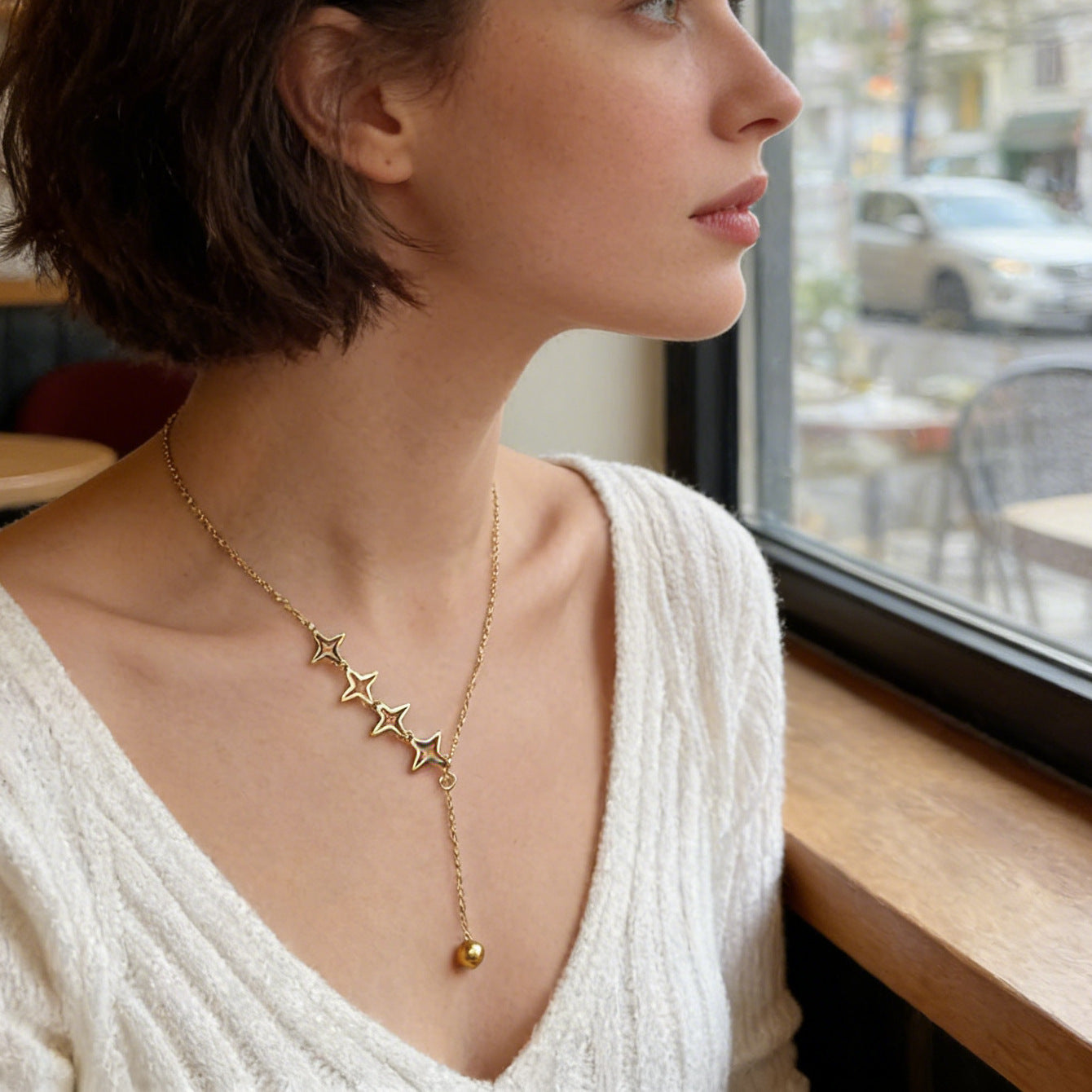 Collar de Lujo con Colgante de Estrella de Acero Inoxidable con Baño de Oro de 18K y Borla para Mujer