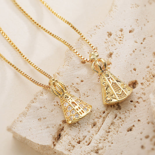 Vintage Minimalist 18K Gold Plated Brass Geometric Crown Cubic Zirconia Pendant Necklace for Women