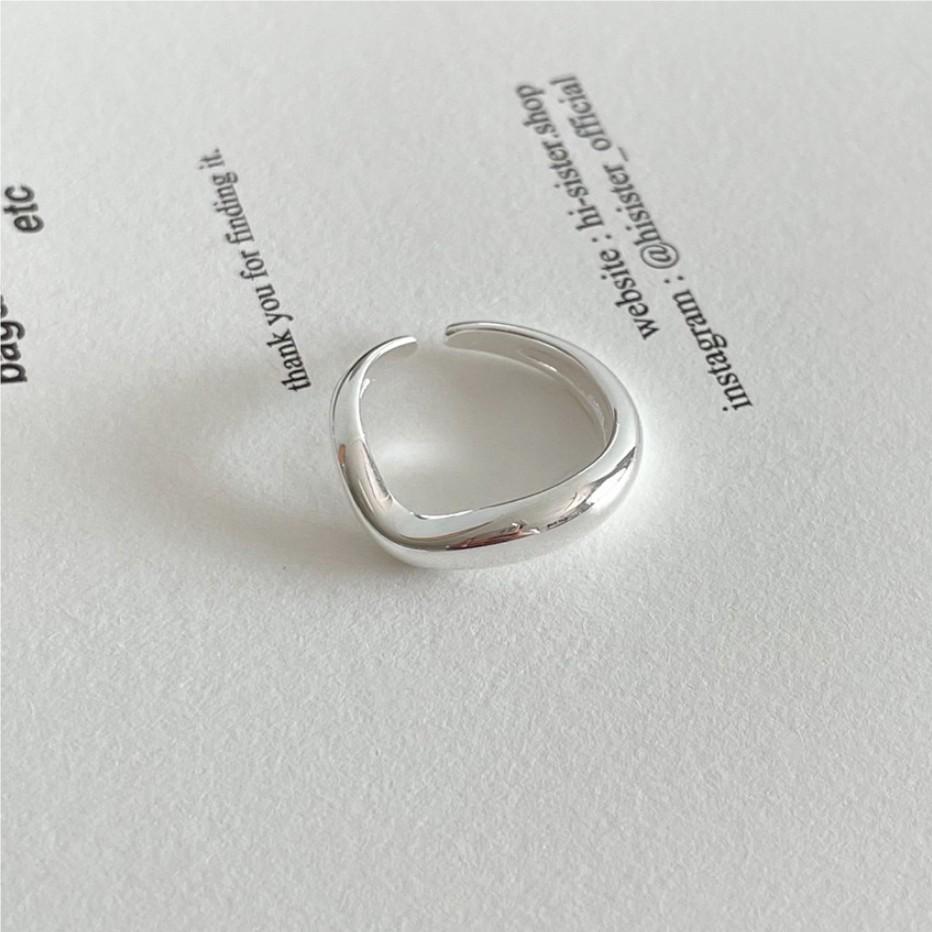 Anello Minimalista a Forma di Arco da Donna in Argento Sterling 925 con Design a Linee Pulite ed Estetica Geometrica