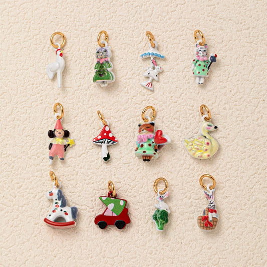 Luxury Plated Brass Animal Charm Bar Necklace