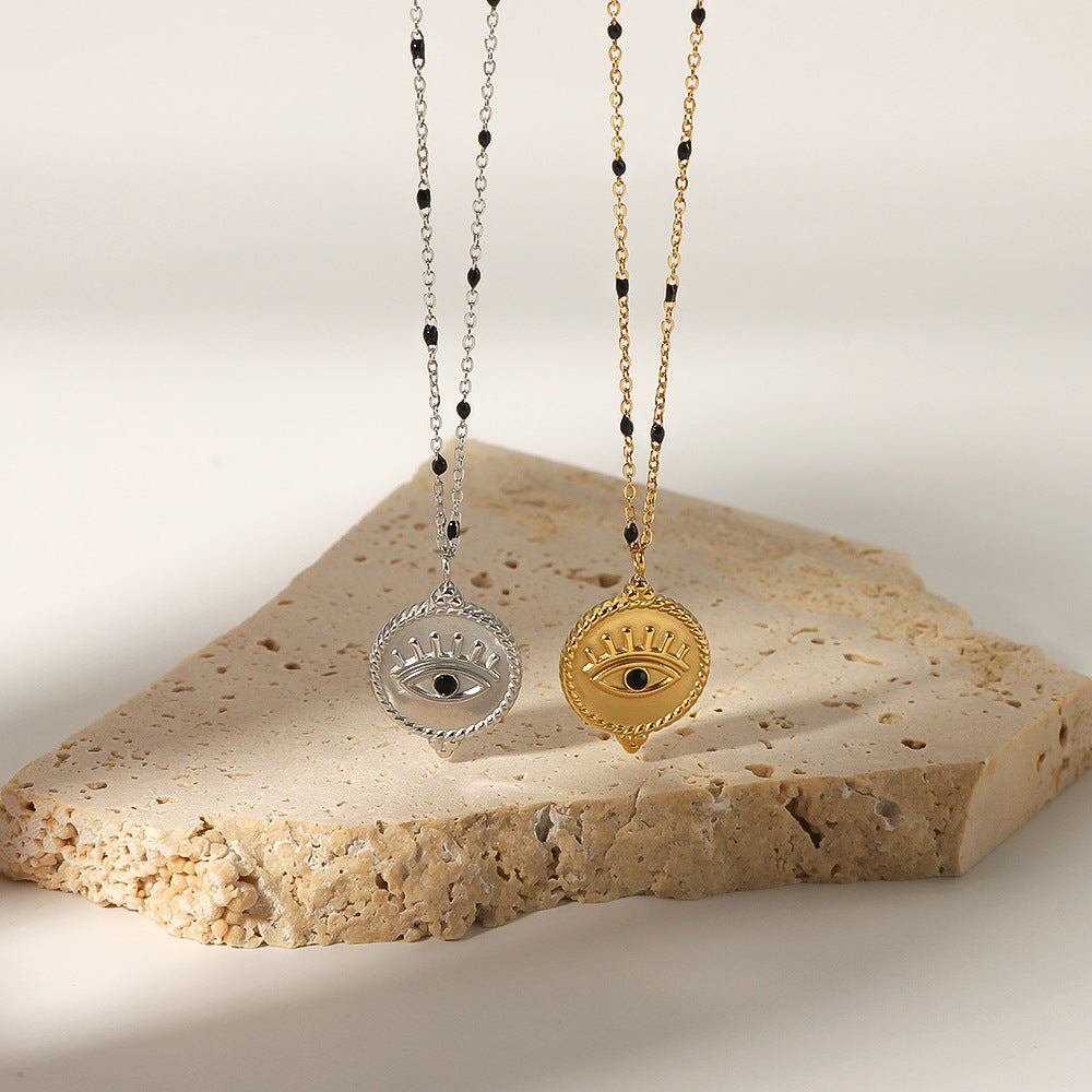 Collana da donna in acciaio inossidabile geometrica stile INS con pendente occhio di Allah placcato oro 18 carati e intarsio di zirconi