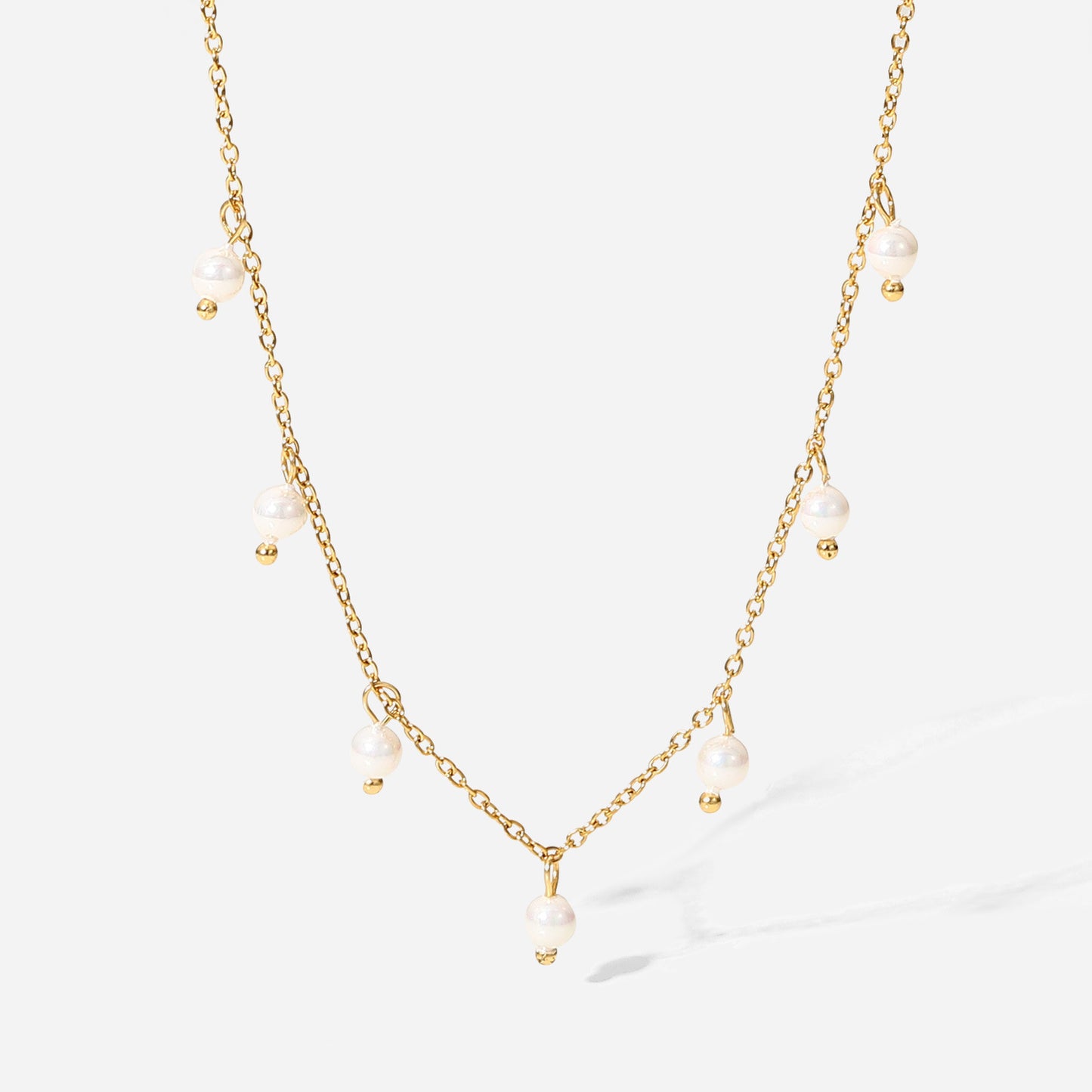 Elegant French-Inspired Pearl Fringe Necklace for Women with Stainless Steel Chain and 18K Gold Plating in Geometric Design