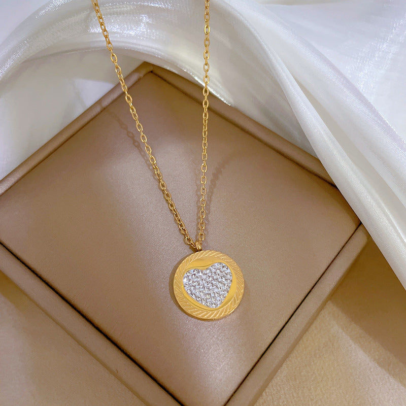 Collana da Donna Minimalista di Lusso a Forma di Cuore in Acciaio al Titanio Placcato Oro