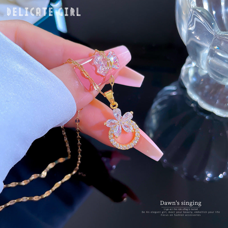 Floral Geometric Titanium Steel Clavicle Necklace with Rhinestone Inlay for Women and Men