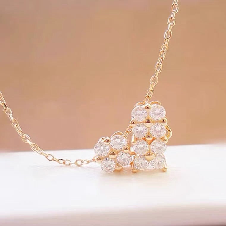 Cute and Fresh Minimalist Heart-Shaped Titanium Steel Plated Necklace with Four-Leaf Clover Pendant and O-Chain for Women